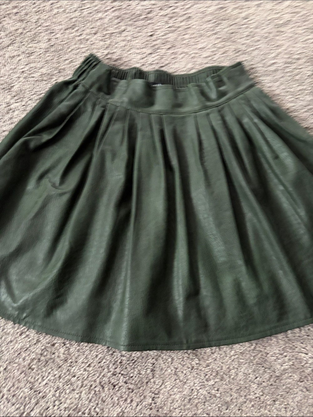 Dark Green Pleated Women's Skater Skirt